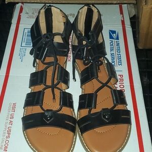 Lane Bryant leather black sandals 9wide